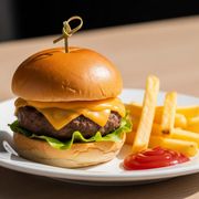 Mini hamburguesa con queso